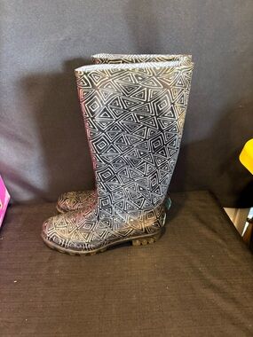 TOMS Womens Cabrilla Rain Boots Size 6 Tall Rubber Knee High Waterproof  READ!!!